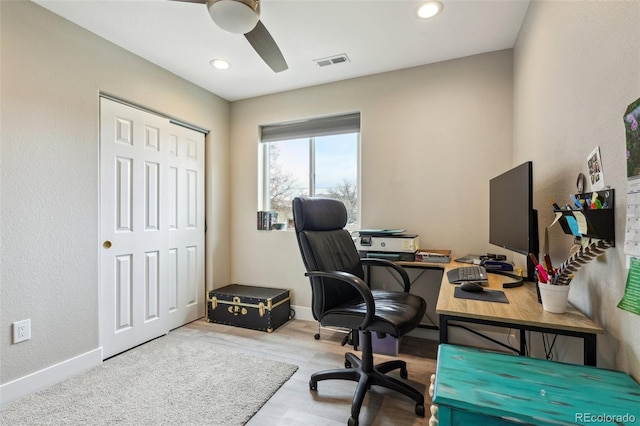 3165 W 63rd Ave, Denver, CO 80221 - home office with visible vents, recessed lighting, a ceiling fan, and wood finished floors