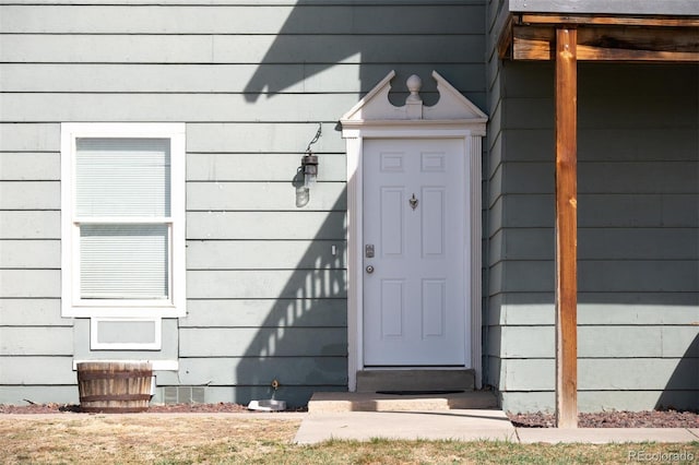 view of exterior entry