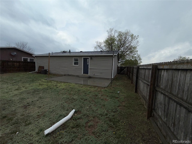 201 Valdai St, Brighton, CO 80603 - back of property with a patio area