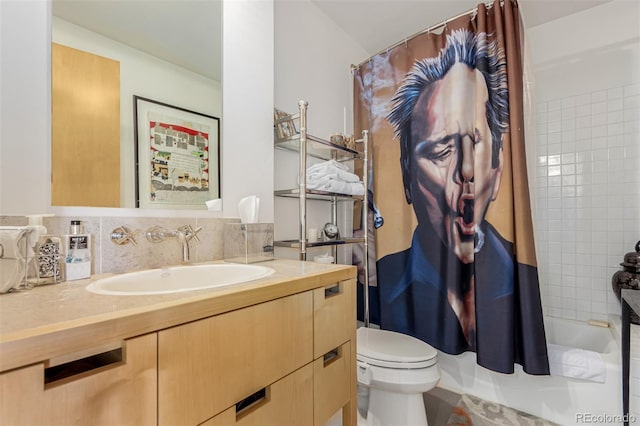 2100 16th St Unit 606, Denver, CO 80202 - full bathroom featuring backsplash, toilet, vanity, and shower / bathtub combination with curtain