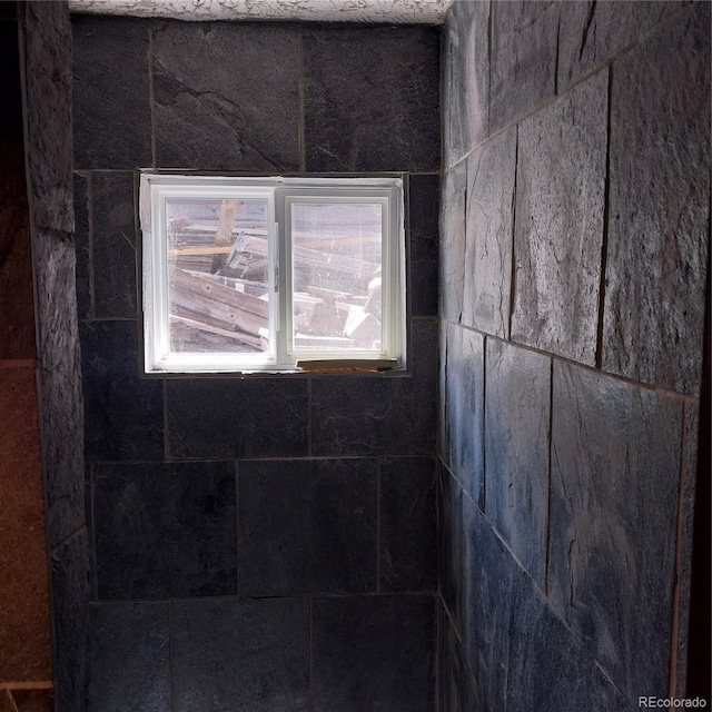 33 S Oak St, Alma, CO 80420 - bathroom view of tiled shower