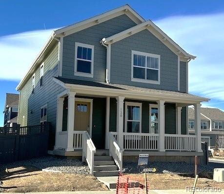 view of front of property with covered porch