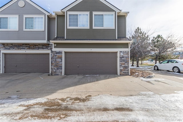 view of front of house featuring a garage