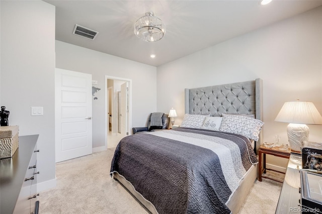 bedroom featuring visible vents, recessed lighting, baseboards, and light carpet