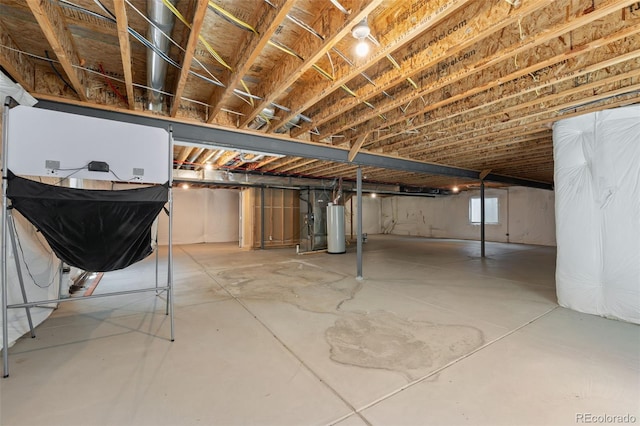 15414 Xenia Ct, Thornton, CO 80602 - below grade area featuring water heater