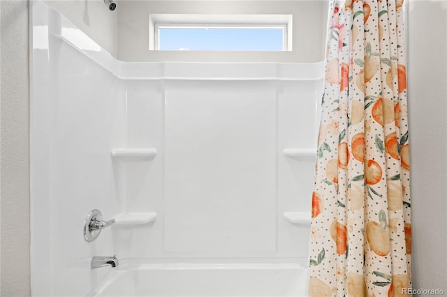 21925 E 44th Pl, Aurora, CO 80019 - full bathroom with shower / bathtub combination with curtain and healthy amount of natural light
