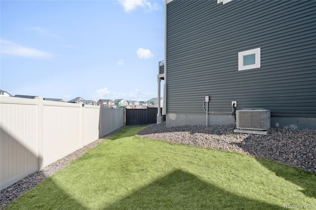 21925 E 44th Pl, Aurora, CO 80019 - view of fenced yard