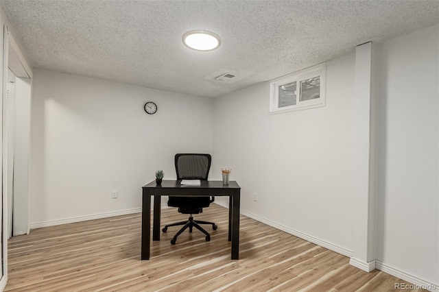 1641 Orchard Dr, Denver, CO 80221 - photo 42
