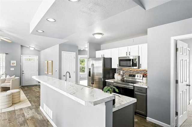 4319 Mariposa Ln, Evans, CO 80620 - photo 11