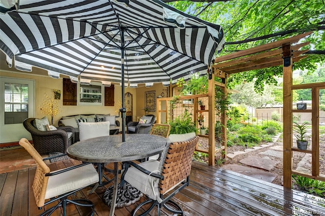 11224 W 28th Pl, Lakewood, CO 80215 - deck featuring outdoor dining area
