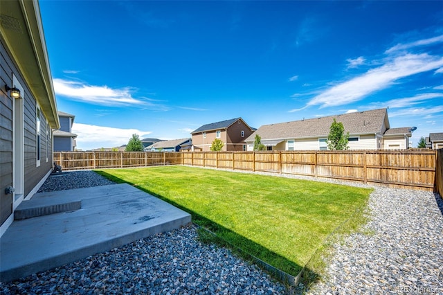 view of yard with a patio