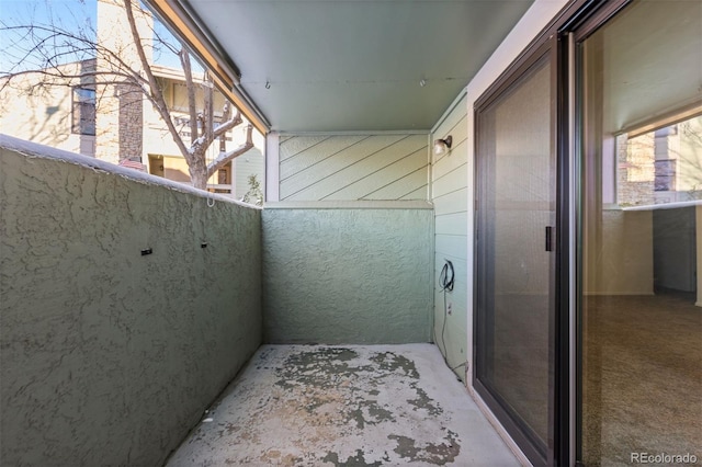 exterior space featuring concrete floors