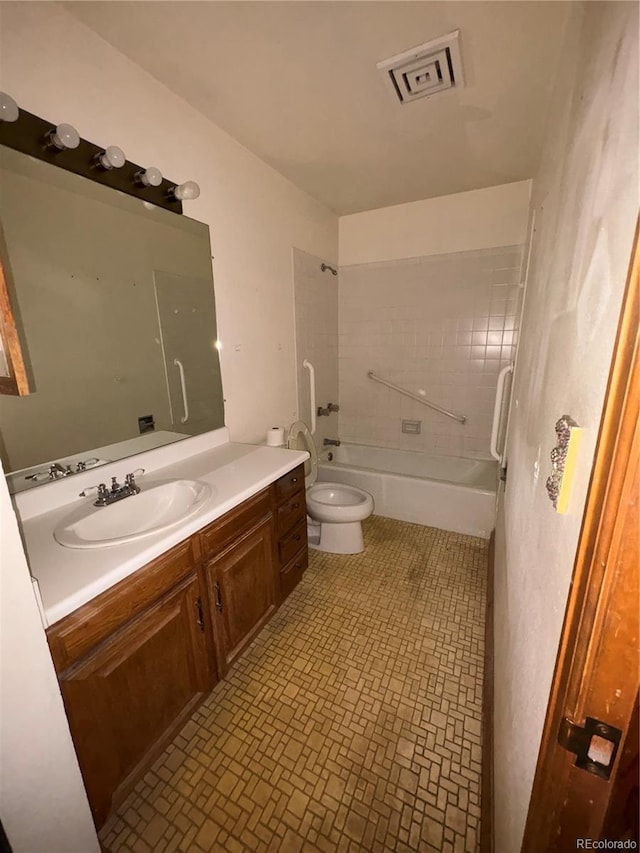 31270 John Wallace Rd Unit 306, Evergreen, CO 80439 - bathroom with vanity and shower / bathtub combination