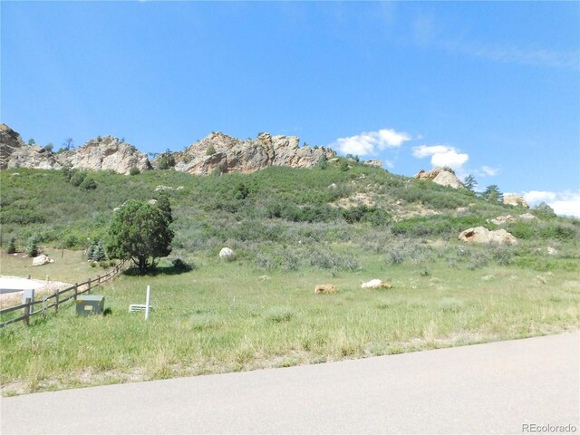 5760 Country Club Dr, Larkspur, CO 80118