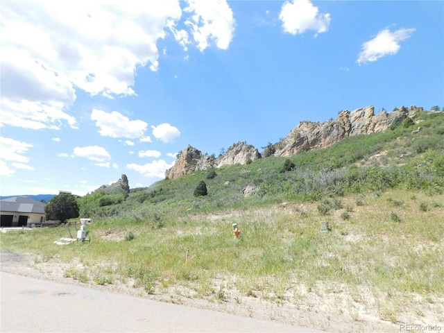 5760 Country Club Dr, Larkspur, CO 80118