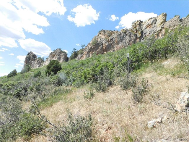5760 Country Club Dr, Larkspur, CO 80118