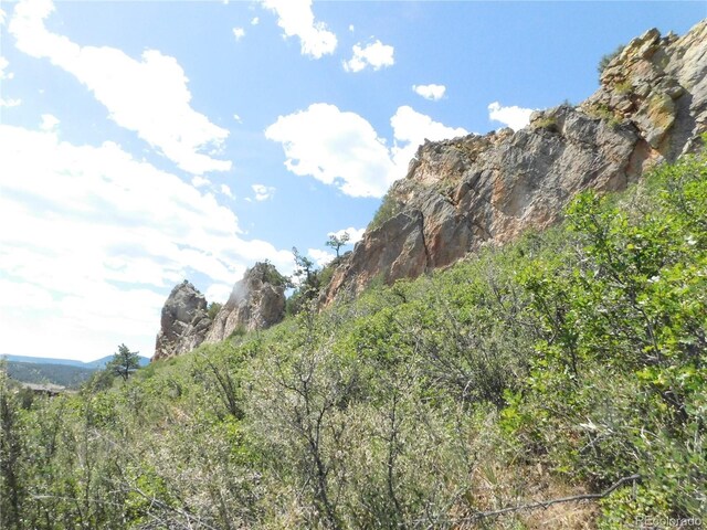 5760 Country Club Dr, Larkspur, CO 80118