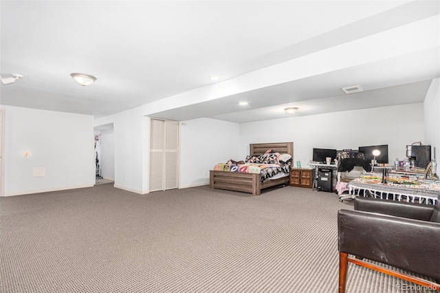 view of carpeted bedroom