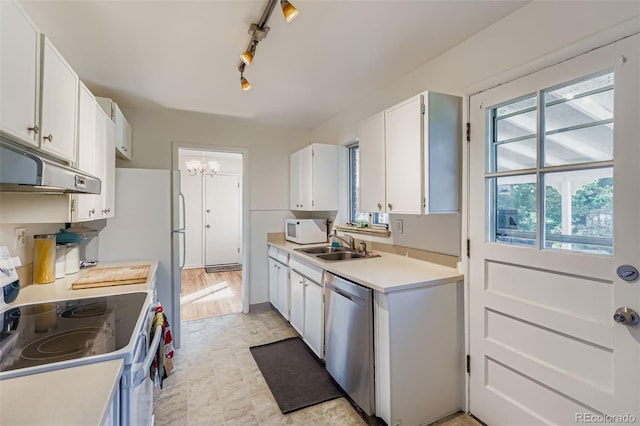 574 Iola St, Aurora, CO 80010 - photo 10