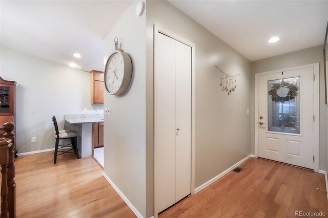552 Lakewood Cir, Colorado Springs, CO 80910 - photo 14