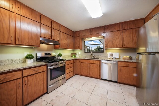 552 Lakewood Cir, Colorado Springs, CO 80910 - photo 17