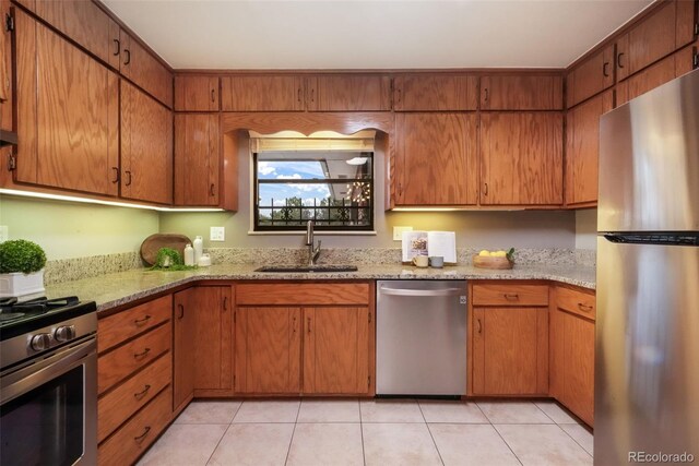 552 Lakewood Cir, Colorado Springs, CO 80910 - photo 18