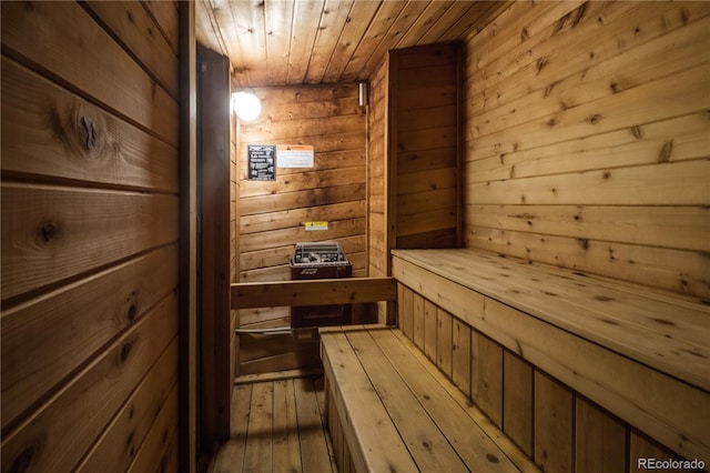 view of sauna / steam room