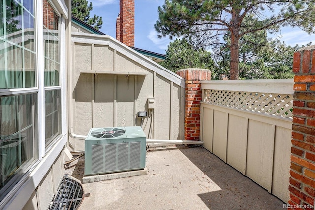 993 S Evanston Cir, Aurora, CO 80012 - photo 3
