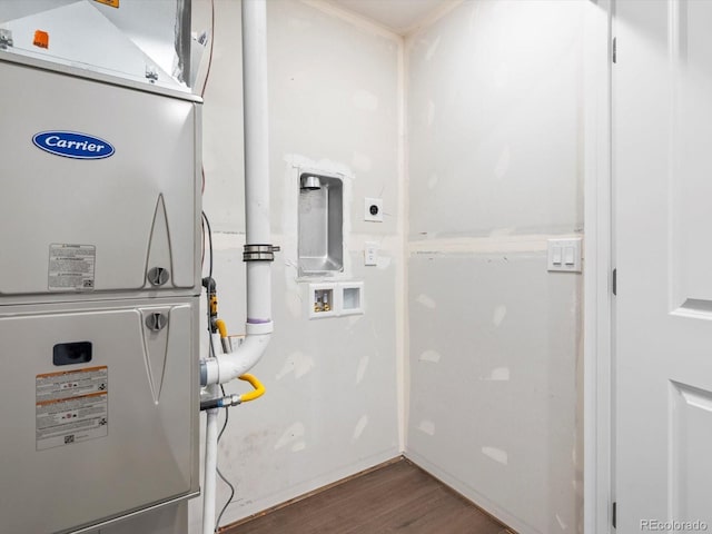 2036 S Holly St Unit 4, Denver, CO 80222 - utilities featuring heating unit