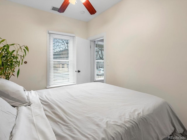 bedroom featuring ceiling fan