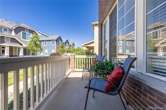 16179 E Geddes Ln Unit 96, Aurora, CO 80016 - balcony featuring a residential view