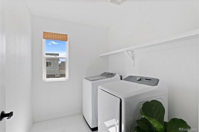 6454 Leathers Ln, Parker, CO 80134 - laundry room featuring washer and dryer and baseboards