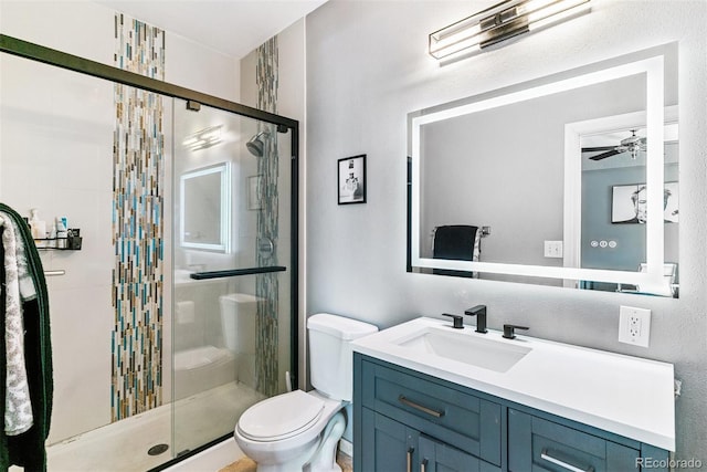909 W Park Ave, Denver, CO 80205 - full bath featuring a shower stall, vanity, and ceiling fan