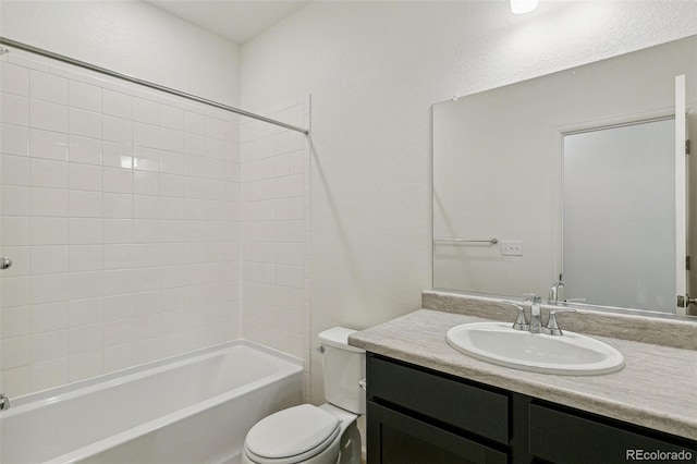 9332 Bahama Ct, Commerce City, CO 80022 - bathroom with vanity, toilet, and shower / tub combination