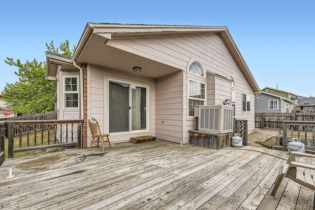 2209 S Flanders St, Aurora, CO 80013 - view of deck