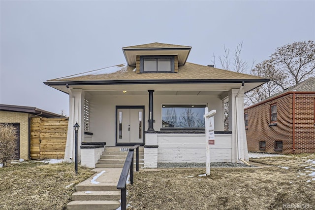 view of front of property with covered porch