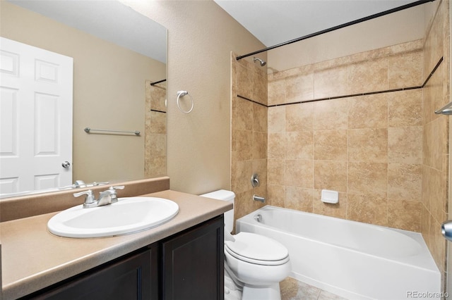 4732 S Coolidge St, Aurora, CO 80016 - bathroom with vanity and bathtub / shower combination