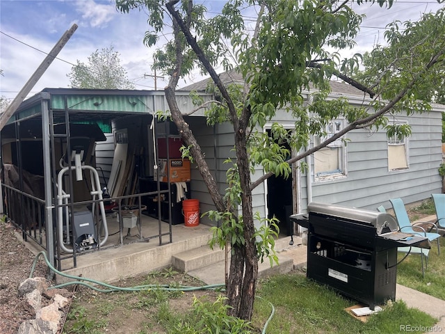 188 S Dale Ct, Denver, CO 80219 - view of rear view of house