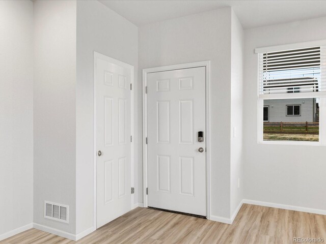 1618 Riverplace Dr Unit 1, Windsor, CO 80550 - photo 3