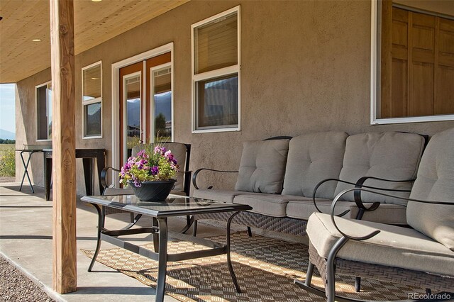 view of patio featuring an outdoor hangout area