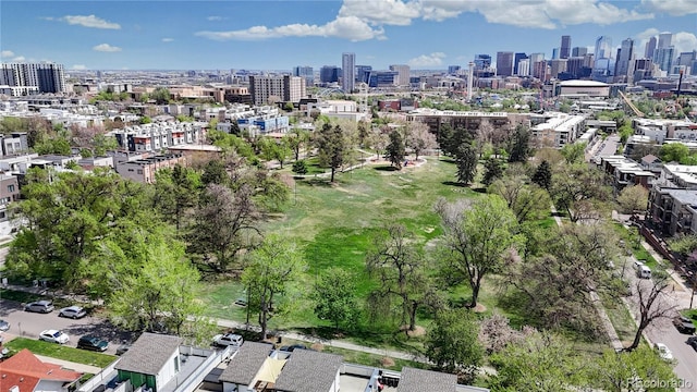 view of property location with a skyline view