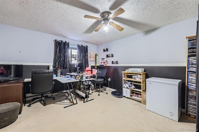 12425 Bellaire Dr, Thornton, CO 80241 - office space featuring a textured ceiling, a ceiling fan, and carpet