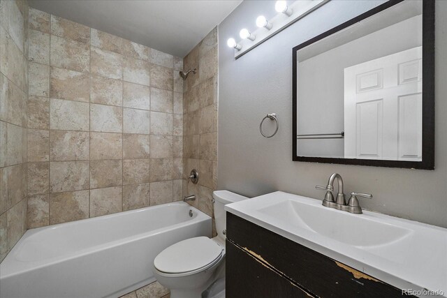 1043 Lilac Ct, Broomfield, CO 80020 - photo 11