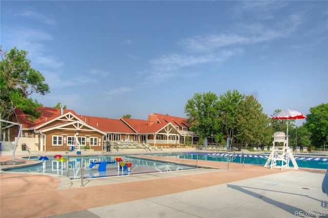 8140 S Storm King Peak, Littleton, CO 80127 - community pool with a patio area