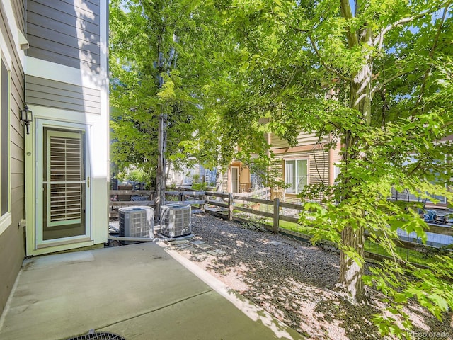 11883 E Fair Ave, Greenwood Village, CO 80111 - view of patio / terrace