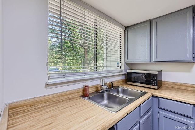 kitchen featuring sink