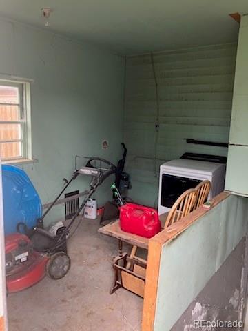 440 Colorado Ave, Stratton, CO 80836 - interior space featuring unfinished concrete flooring