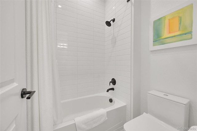 full bath featuring toilet and shower / tub combo with curtain