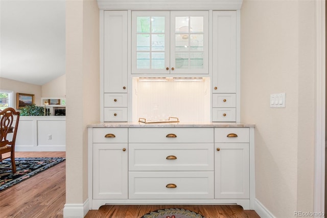 10 Oakmont Ln, Littleton, CO 80127 - detailed view of wood finished floors