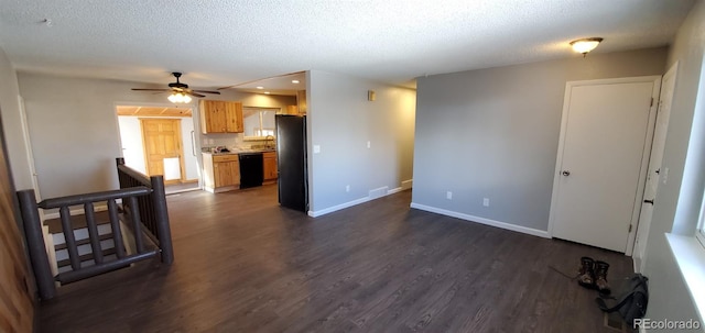 living room with dark wood-style flooring, recessed lighting, a ceiling fan, a textured ceiling, and baseboards